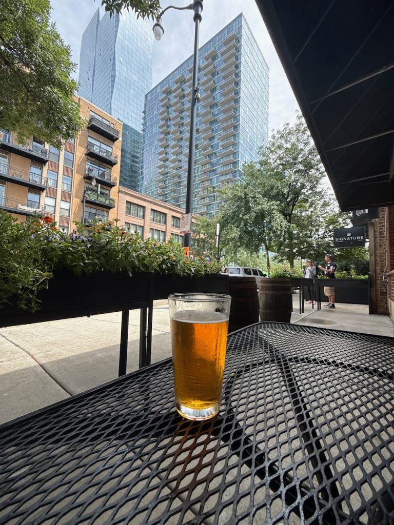 Outdoor patio dining in the South Loop